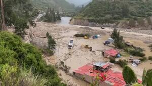 Heftige Regenfälle sorgen für Überflutungen und Erdrutsche in Peru