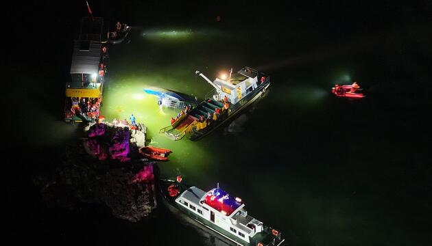 Unfall mit Ausflugsbooten in China