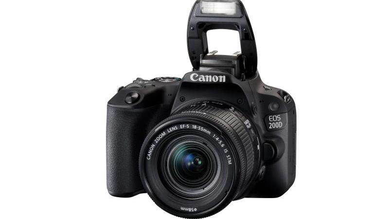 Canon EOS 200D