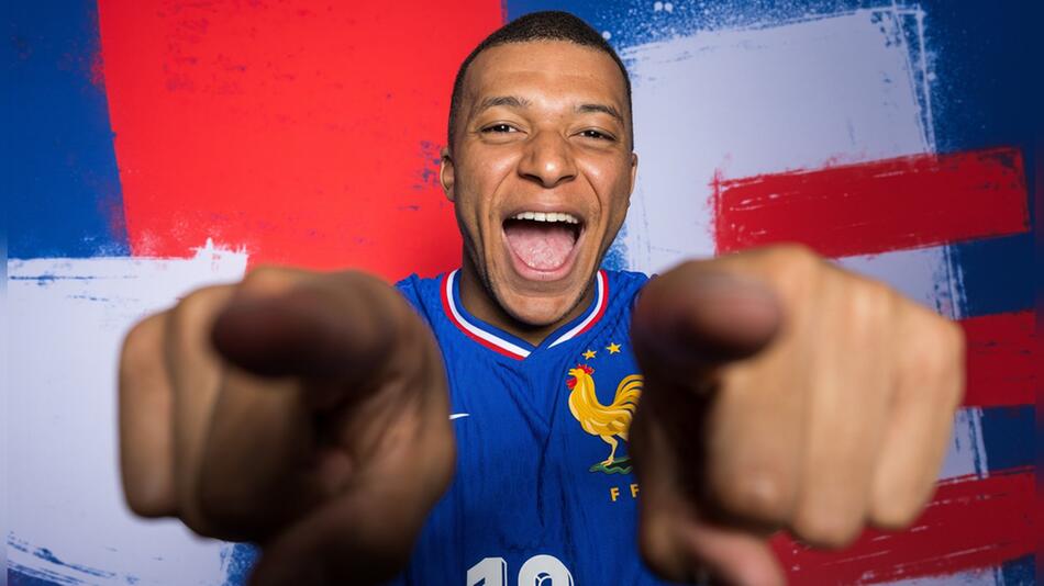 Fußballstar Kylian Mbappé ist seit 2023 Kapitän der französischen Nationalmannschaft.