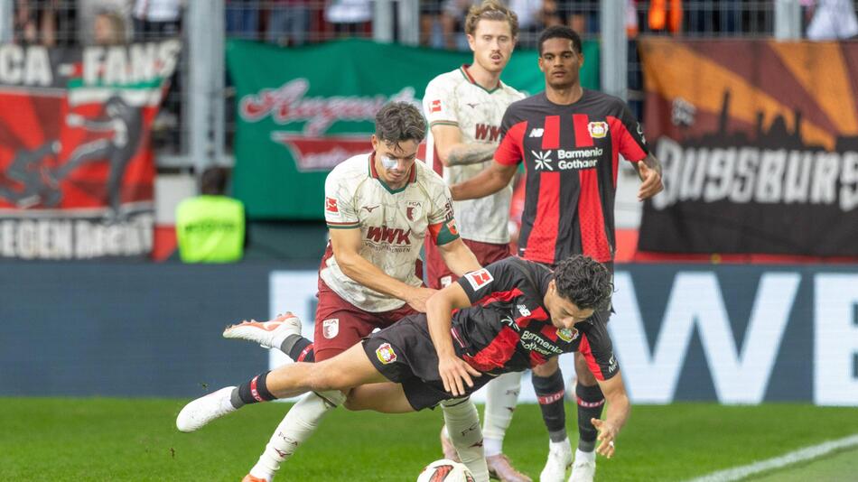 Augsburg dreht in fünf Minuten das Spiel – Kleindienst fliegt vom Platz