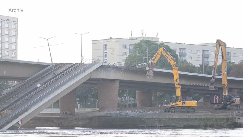 Während Abrissarbeiten: Bombenfund an Carolabrücke in Dresden