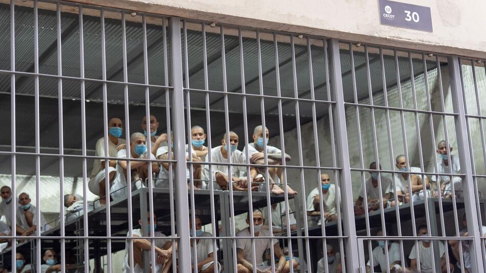 Supreme Court: Keine Abschiebungen nach Kriegsgesetz