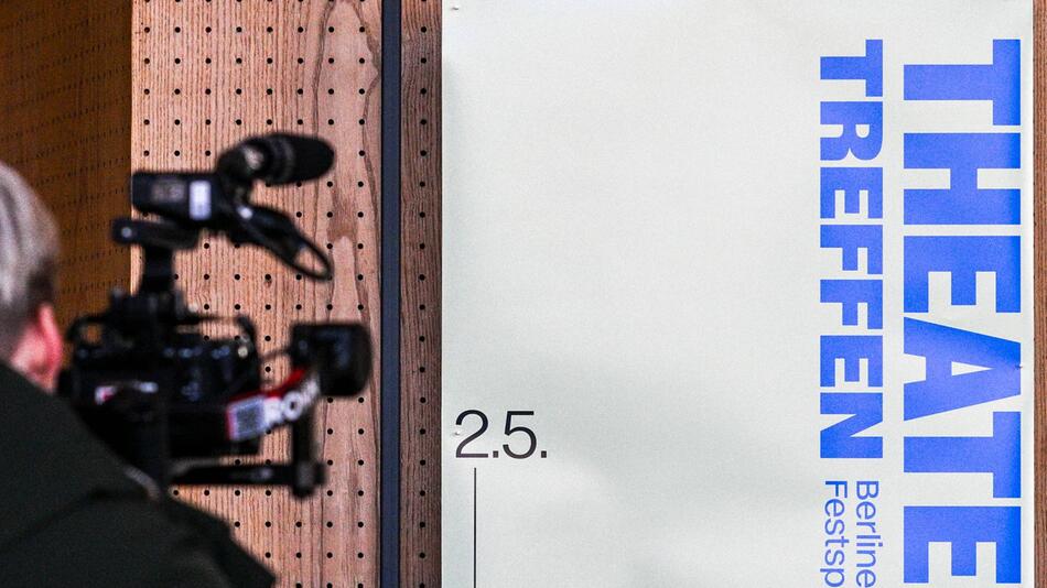 Bekanntgabe der Jury-Auswahl zum Theatertreffen 2025