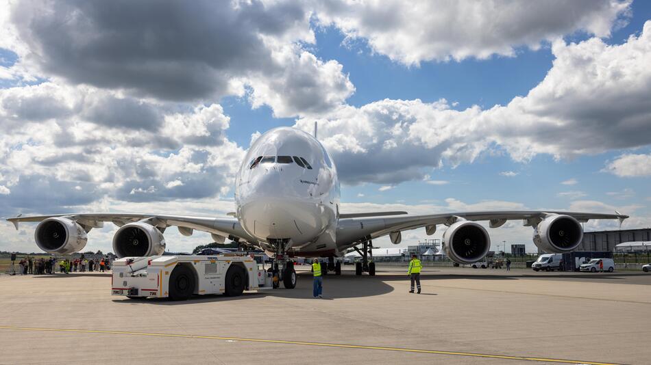 Risse an Flügeln von Passagierjets – diese Airlines sind betroffen