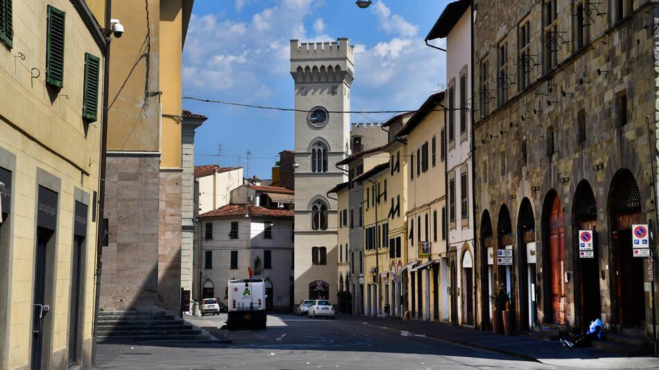 Das Unglück ereignete sich nahe der Stadt Pistoia in der Toskana.