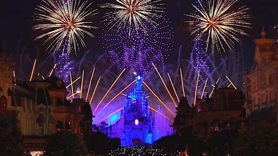 Drohnen-Show im Disneyland Paris