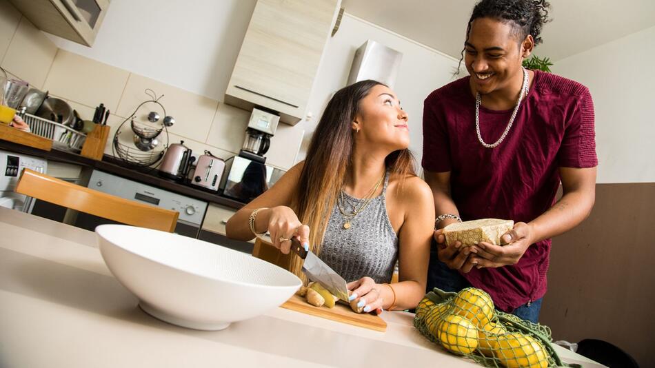 Kennenlernen mal anders: Gemeinsam kochen bei First Dates