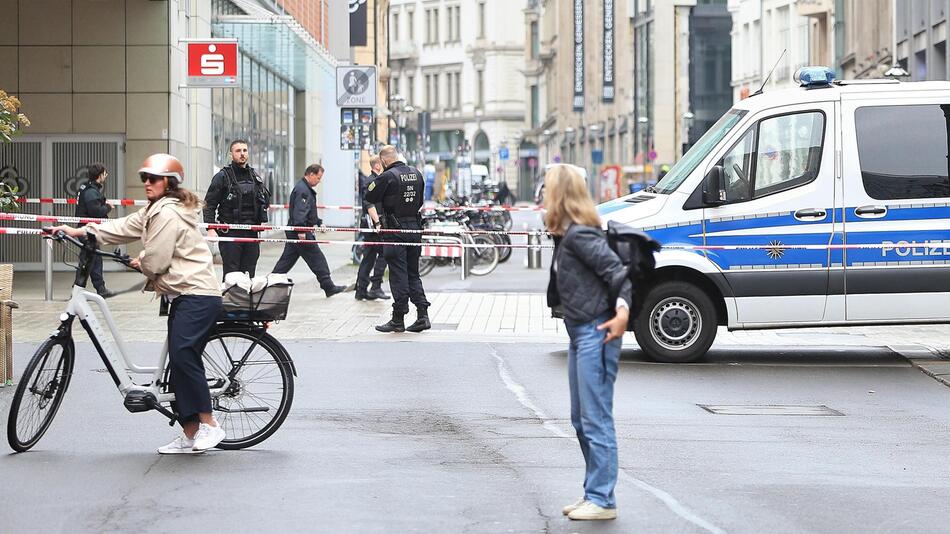 Nach Amokfahrt: Innenstadt weiterhin gesperrt
