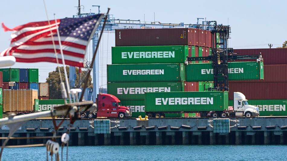 Trump sabotiert Rückzahlung unrechtmäßiger Zölle