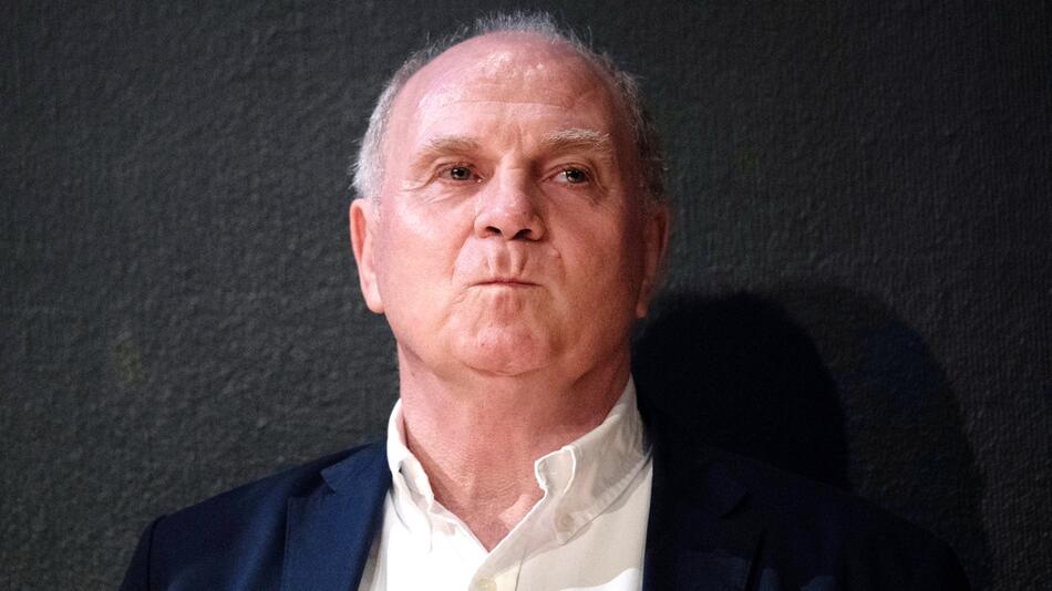 Uli Hoeneß in Stuttgart