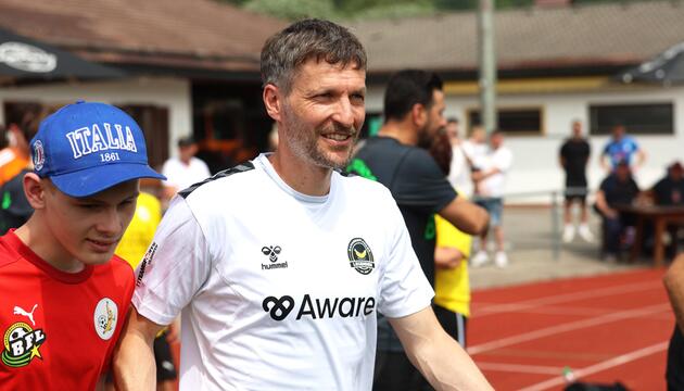 Benny Lauth beim "Bananenflanker-Legendenspiel" am 15.6.2025 am Tegernsee.