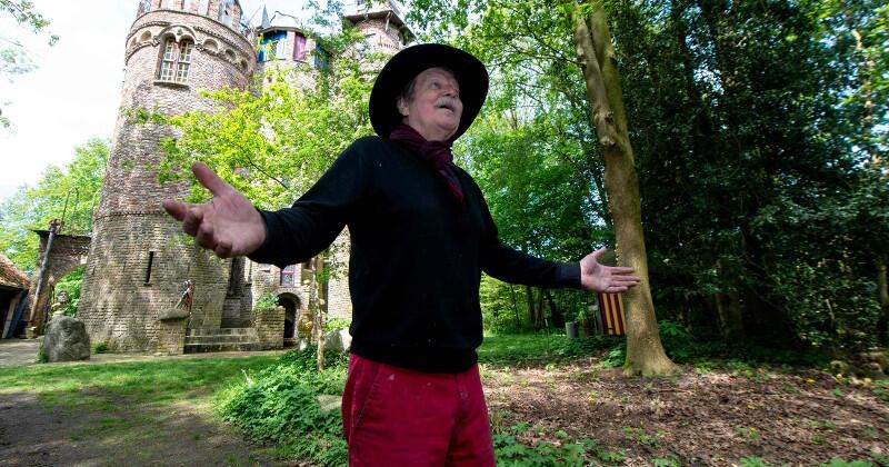 Niederländer baut ein fünfstöckiges Schloss im eigenen Garten GMX