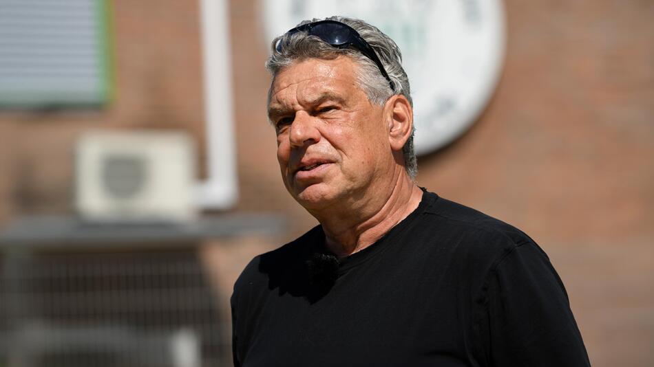 "Finger von Sachen lassen, von denen man zu wenig Ahnung hat"