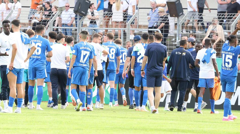 Makkabi Berlin nach dem DFB-Pokalspiel gegen den VfL Wolfsburg