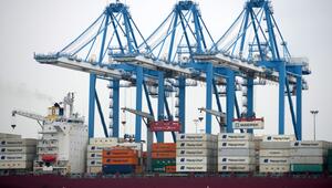 Containerschiff in den USA