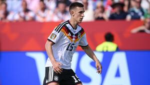 Nico Schlotterbeck während der WM-Vorrunde gegen die Elfenbeinküste.