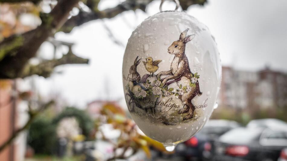 Die Eiersuche fällt am Ostermontag wohl ins Wasser.