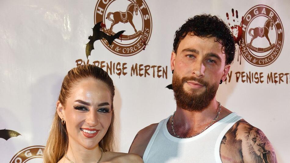 So schaurig sind die Halloweenkostüme der Realitystars