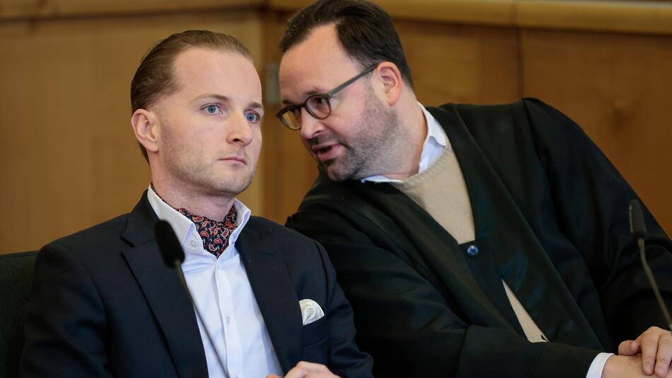 Wer ist der Mann, der Millionen ergaunerte und die Justiz zum Narren hält?