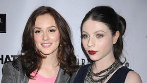 Leighton Meester (l.) und Michelle Trachtenberg bei einer Veranstaltung 2010 in New York City.