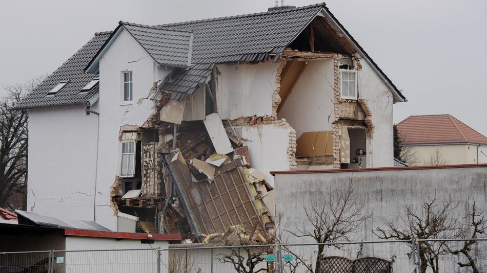 Teileinsturz eines Wohnhauses in Brandenburg