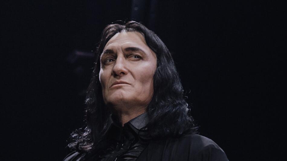 Oliver Masucci als Severus Snape