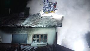 Oberbayern: Männerleiche in brennendem Wohnhaus gefunden