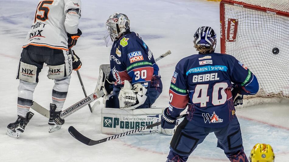 Eisbären Berlin - Löwen Frankfurt