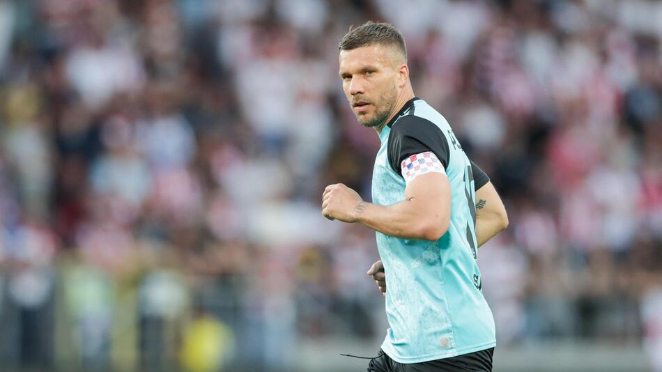 Lukas Podolski ist mit dem Abschneiden des DFB-Teams bei der EM 2024 nicht ganz zufrieden.