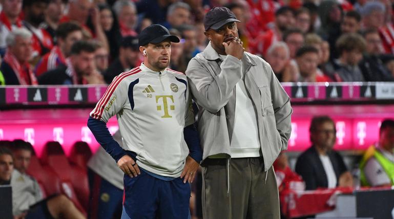 Aaron Danks und Vincent Kompany