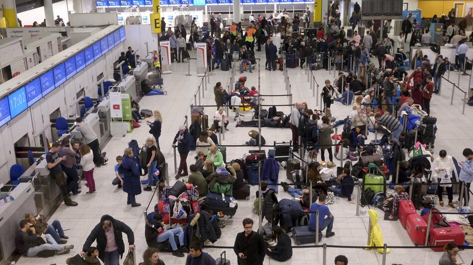 Großflughafen London-Gatwick lahmgelegt