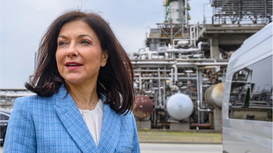 Linke zieht gegen Wirtschaftsministerin Reiche vor Gericht