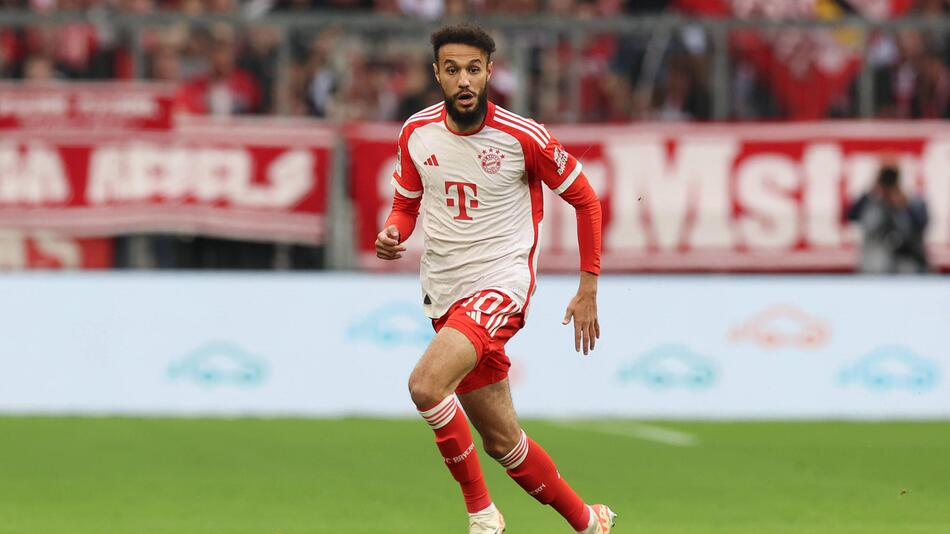 Noussair Mazraoui ist Spieler des FC Bayern München.
