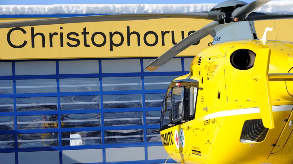 Rettungshubschrauber Christophorus 4