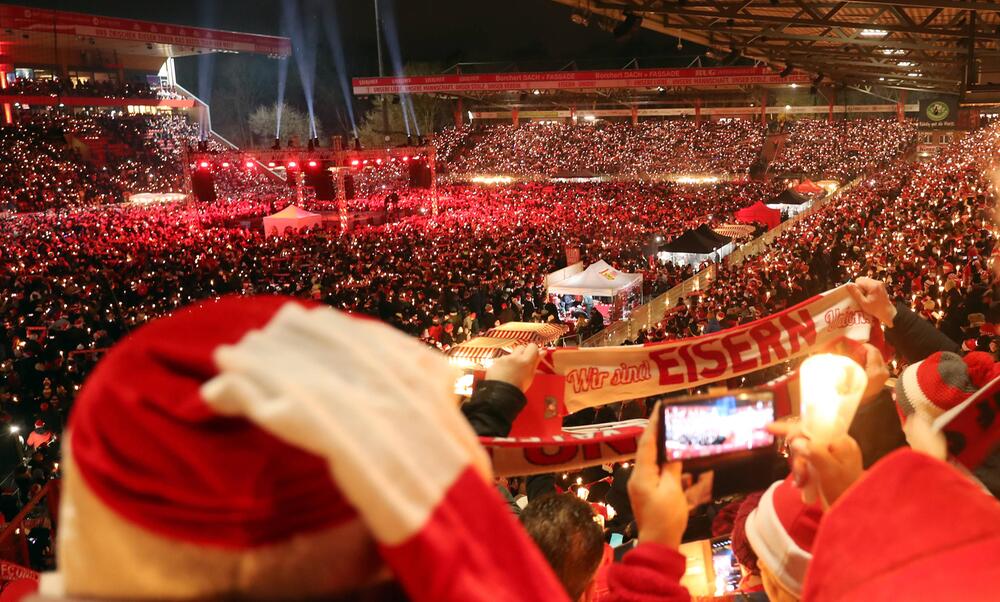 Weihnachtssingen Union Berlin