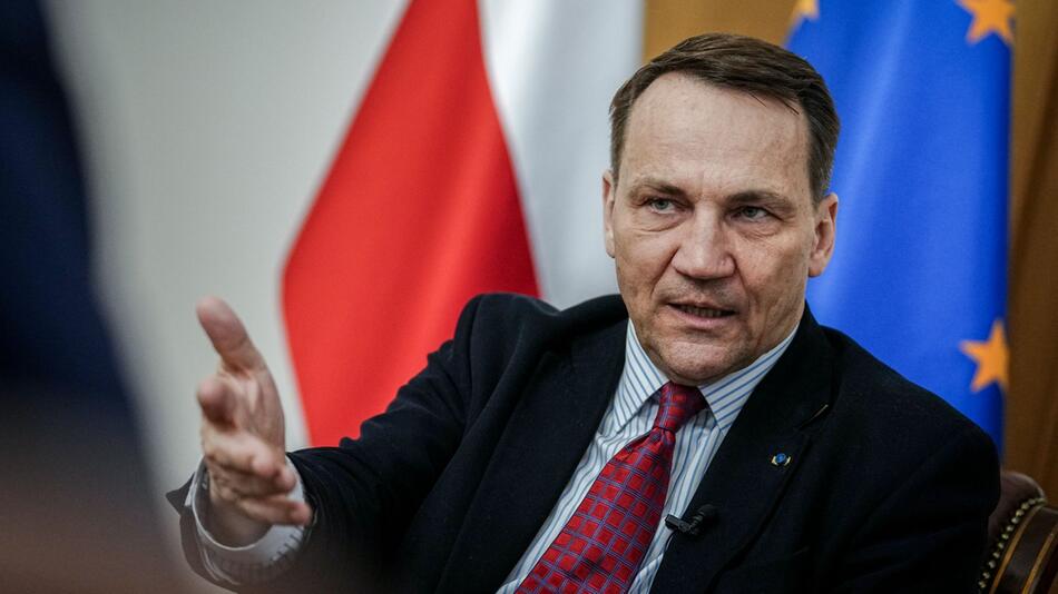 Radosław Sikorski, Außenminister von Polen