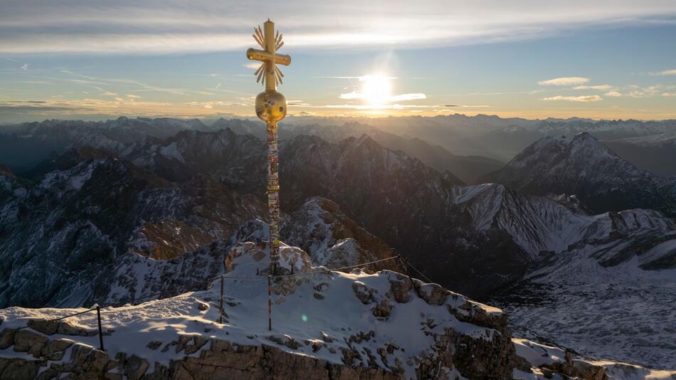 19-Jähriger stirbt bei nächtlicher Bergtour auf Zugspitze