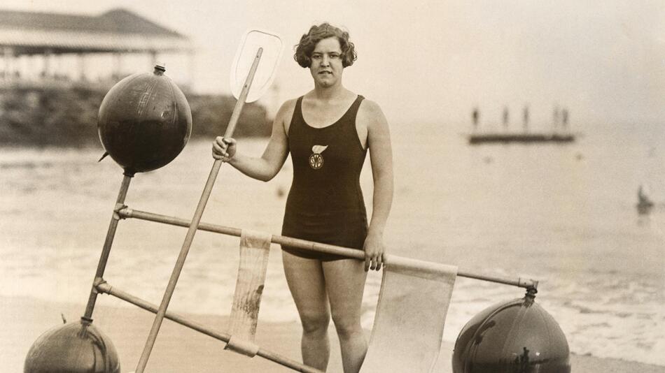 Vor 100 Jahren gelingt Gertrude Ederle etwas Bahnbrechendes