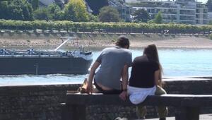 Studie: Rhein könnte bis 2100 bis zu 4,2 Grad wärmer werden