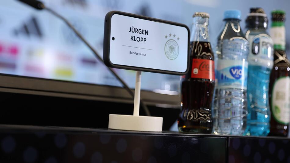 Klopp wird offiziell als neuer Bundestrainer vorgestellt