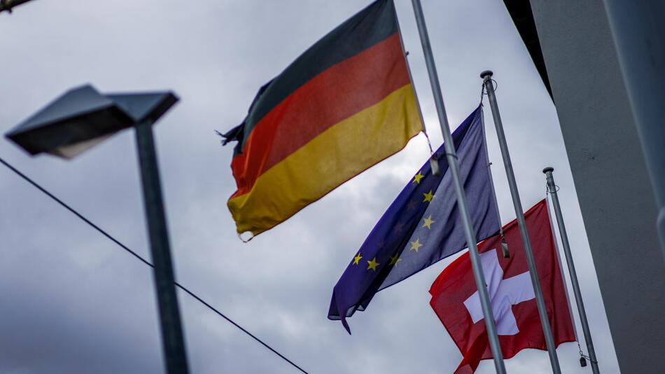 So viele wie noch nie: Akademiker, Ärzte und IT-Fachkräfte verlassen Deutschland