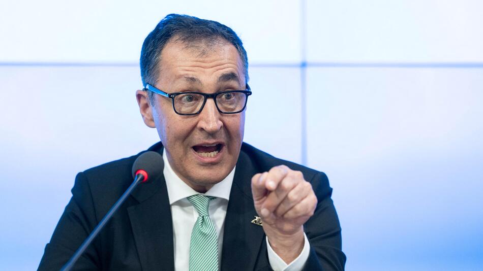 Es ist "fünf vor zwölf": Özdemir warnt Bundesregierung