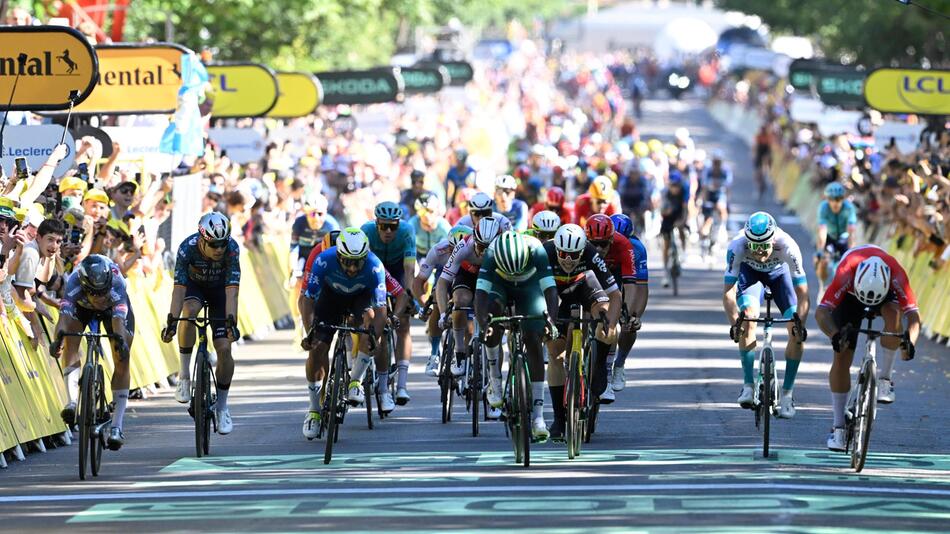 Dylan Groenewegen setzte sich im Zielsprint durch und konnte die sechste Etappe gewinnen.