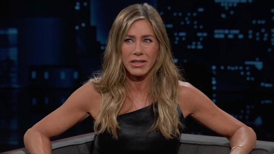 Jennifer Aniston hat ihr Kreuz bei Kamala Harris gemacht.