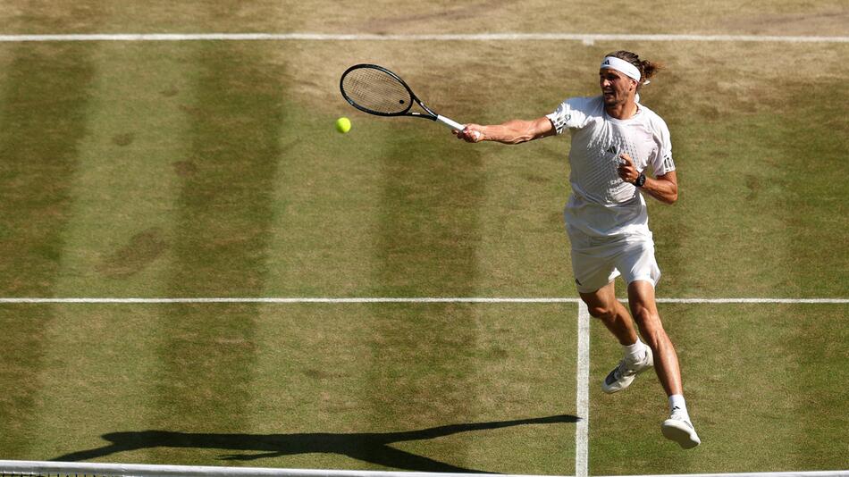 Zverev kämpft gegen Wildcard-Überraschung um Einzug ins Finale