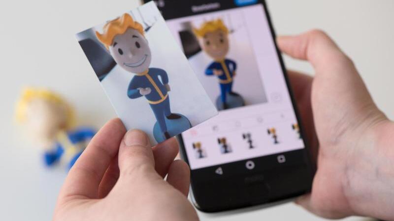 Vault Boy auf Polaroidbild