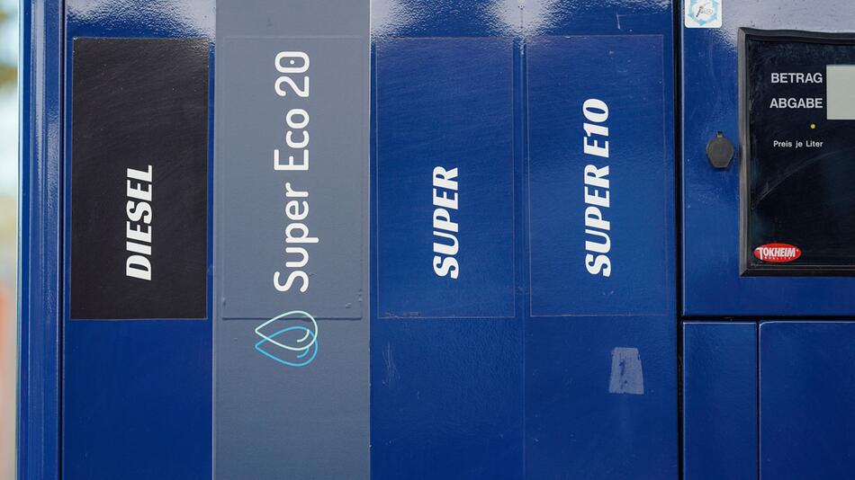 Aufweichen von Verbrenner-Aus könnte E20 an die Tankstelle bringen