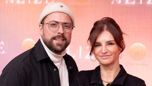 Felix von Jascheroff und Partnerin Alexandra Sophie sind jetzt Mann und Frau.