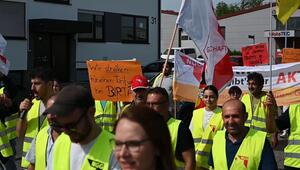 Nach kurzer Annäherung - Schon wieder Streik bei Dönerfabrik